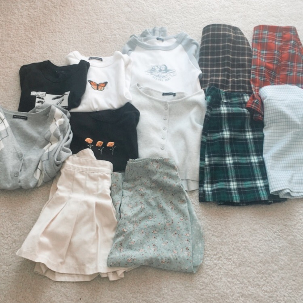 BRANDY COLLECTION - Picture 2 of 14